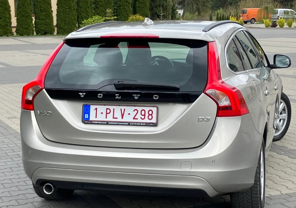 Volvo V60 cena 42900 przebieg: 245324, rok produkcji 2014 z Polanów małe 781
